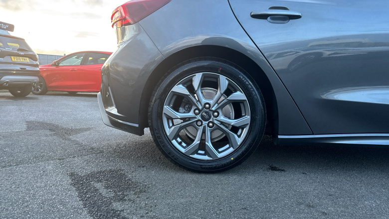 Ford Focus 1.0 EcoBoost ST-Line 5dr Petrol Hatchback